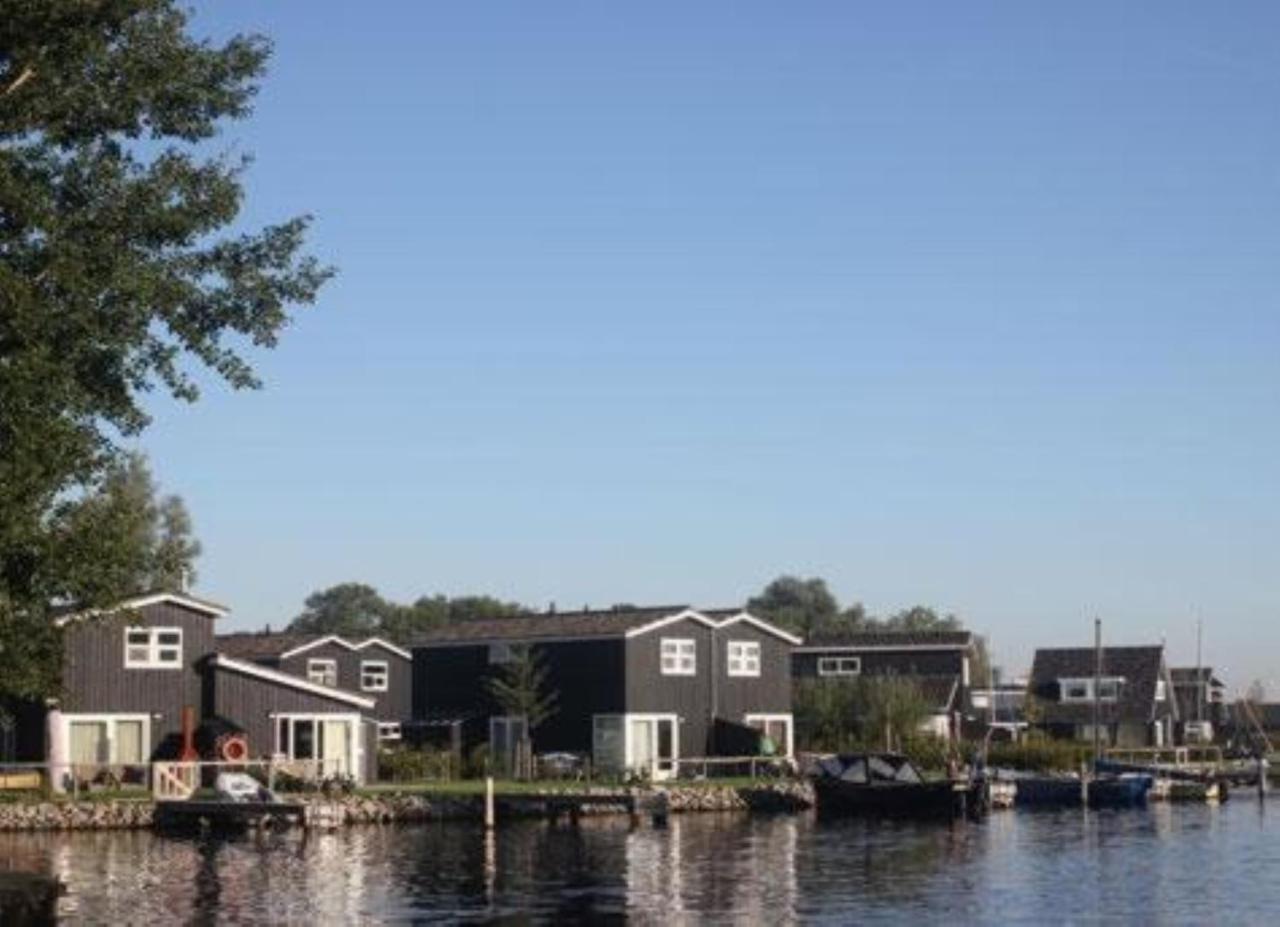 Hotel Waterpark Oan 'E Poel Grou Exterior foto